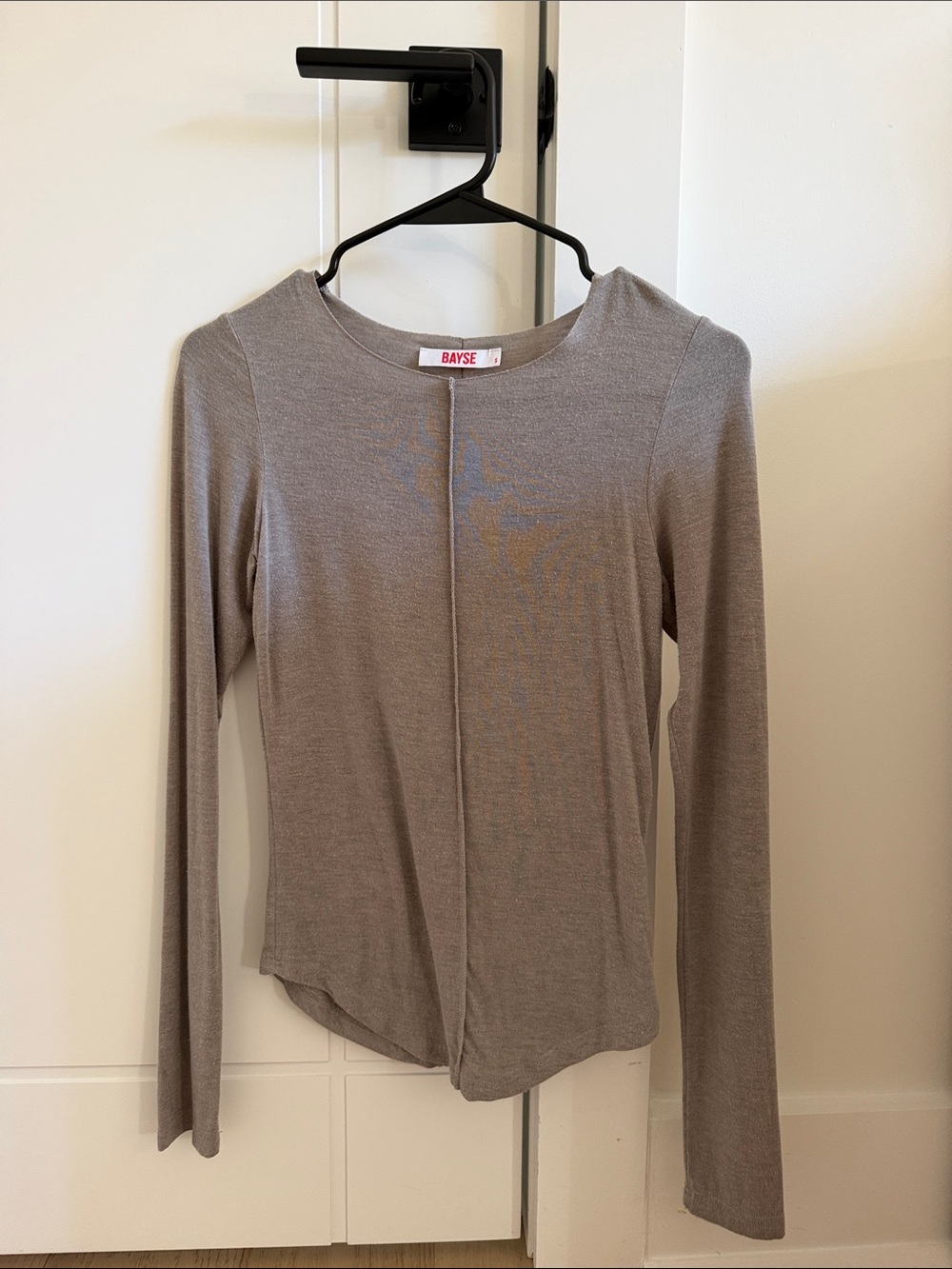 Bayse Taupe Long Sleeve Center Seam Tee size small